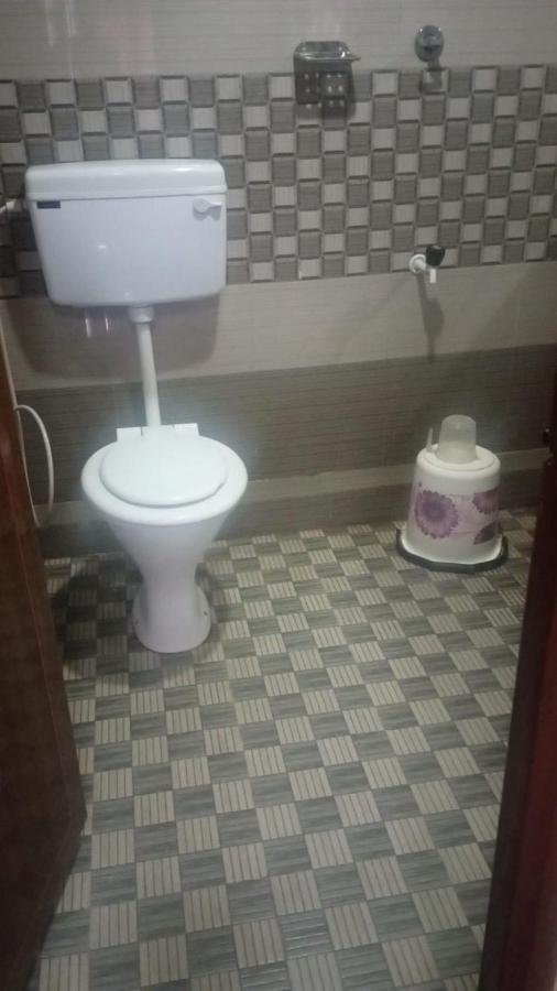 Riya Home Stay Munnar Anaviratty Bagian luar foto