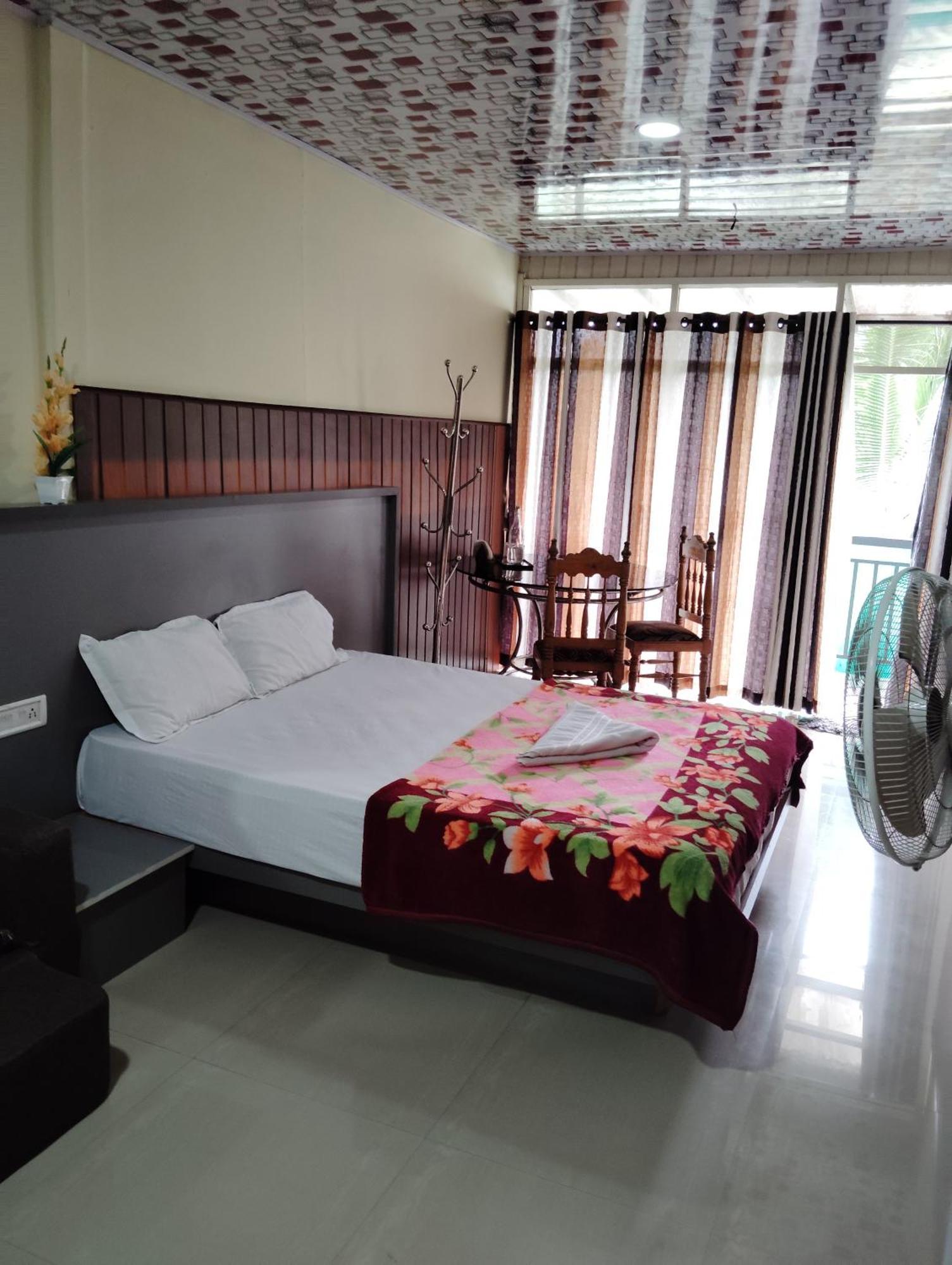 Riya Home Stay Munnar Anaviratty Bagian luar foto